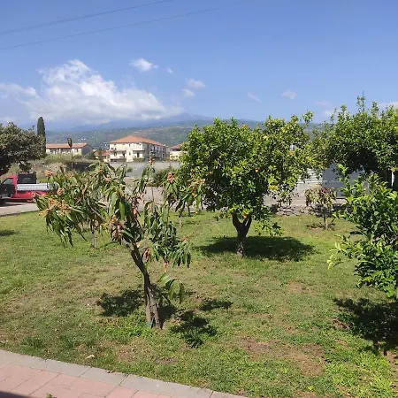 Etna Country Dom wakacyjny Fiumefreddo di Sicilia